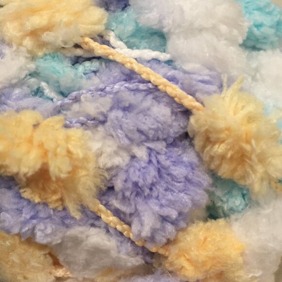 Loops & Threads Bunny Tail  Yarn Dye Lot 8801 - Picture 2 of 3